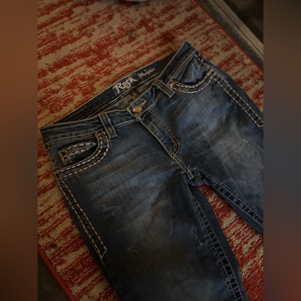 Dark wash Rock 47 wrangler mid rise jeans with beige trimming